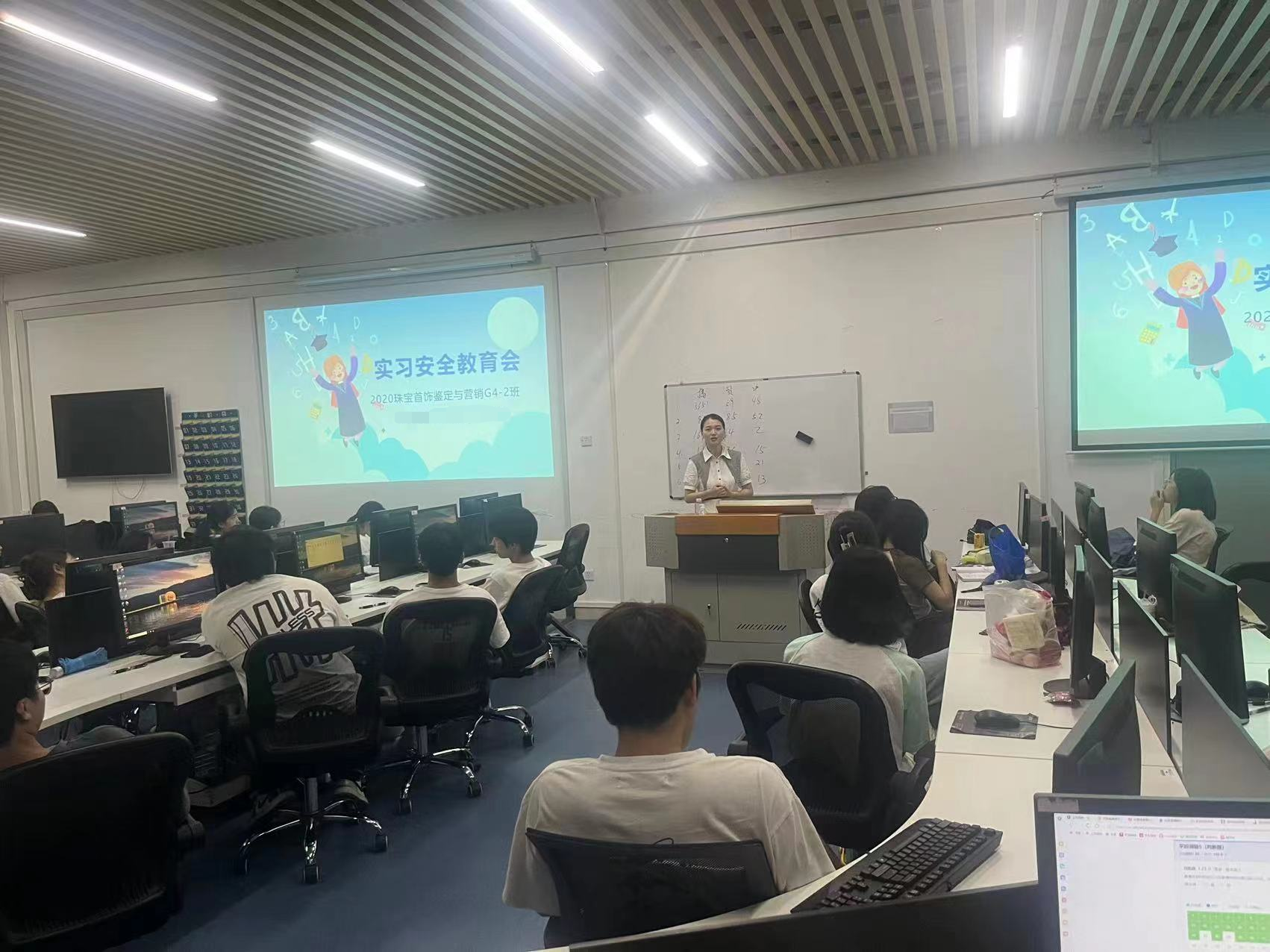 图片4.png 图片4.png